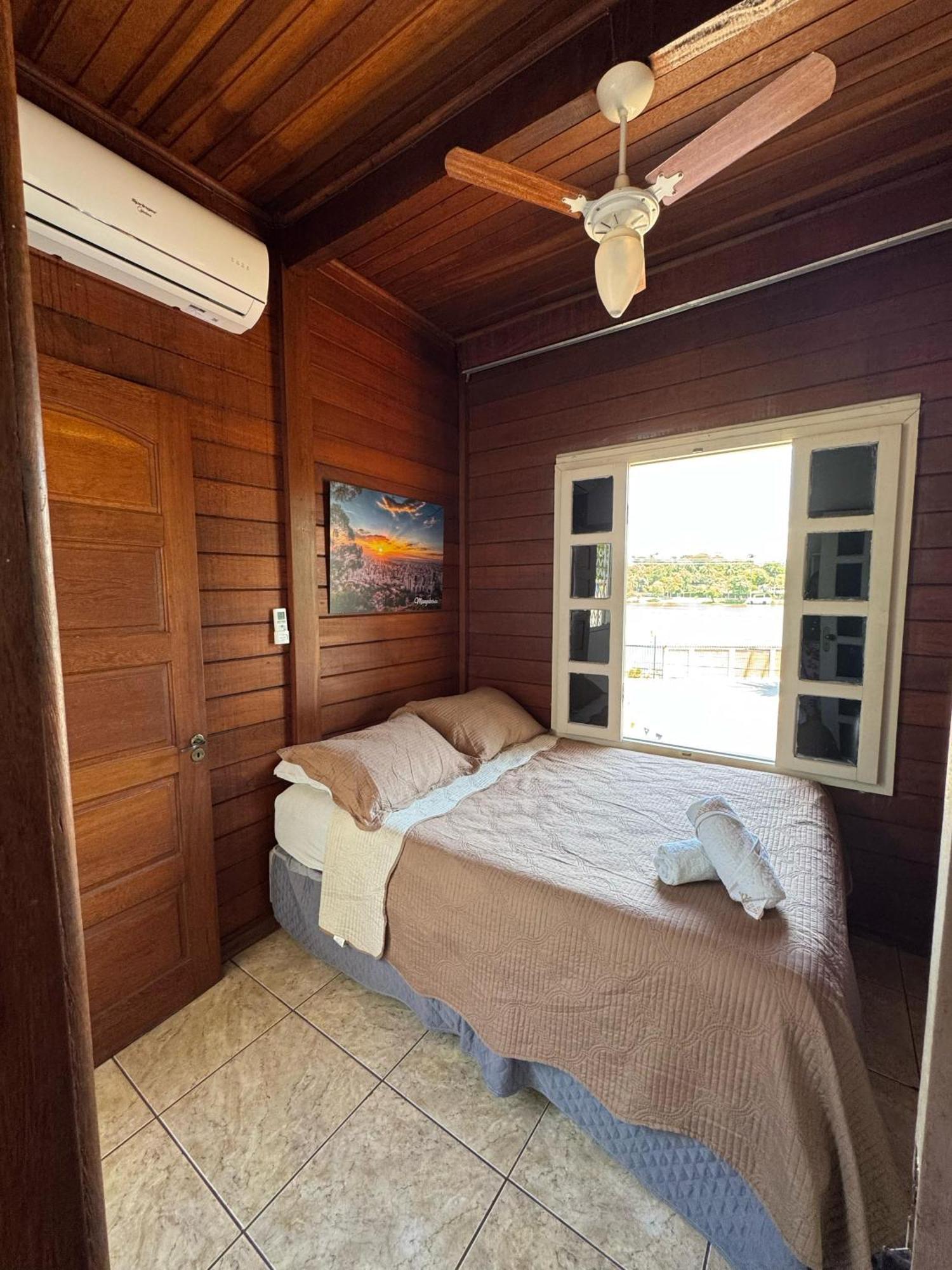 Woods Hostel 贝洛哈里桑塔 外观 照片
